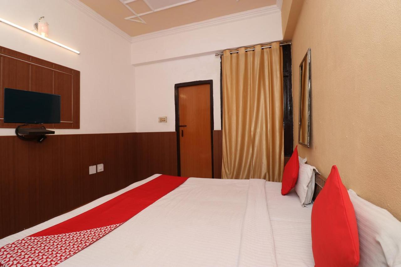 Oyo 8379 Hotel Kamal Lucknow Ngoại thất bức ảnh