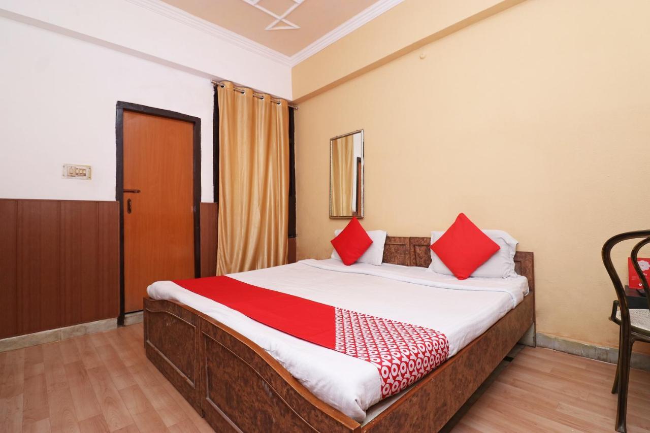 Oyo 8379 Hotel Kamal Lucknow Ngoại thất bức ảnh
